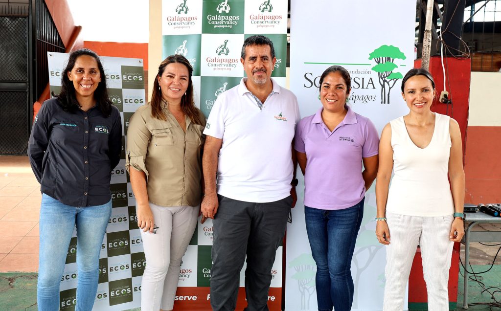 Galápagos Teachers Enhance Teaching Skills at the Fourteenth Educational Institute