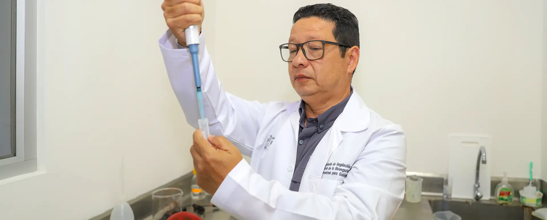 Galápagos Conservancy y ABG amplían el Monitoreo de Pesticidas