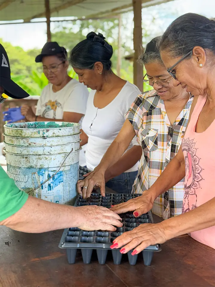 Women Leading Sustainability from the Ground Up in Galápagos